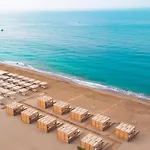 Paloma Paradise Beach Side